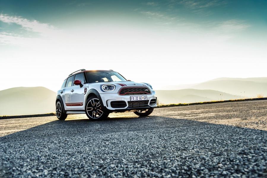  Mini John Cooper Works Countryman (F60) 2017 года  (ZA) (фото 4 из 40)